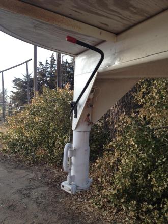 EZE - Latch for Trucks with a Cake Feeder EZE - Latch for Trucks with a Cake Feeder